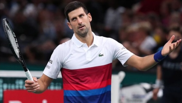 Djokovic se borra del US Open al no poder entrar en Estados Unidos y pierde otros 1.200 puntos.