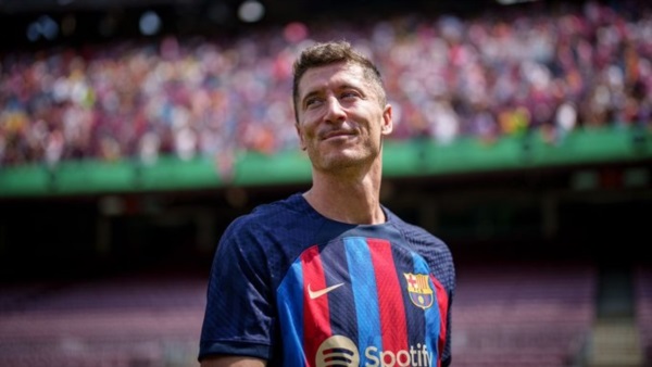 Lewandoski: "Mi edad no importa. Es un número. Físicamente me siento muy bien".