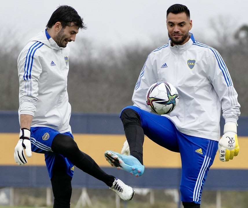 Primer entrenamiento de Romero en Boca. Junto a Javier García en la práctica matutina.