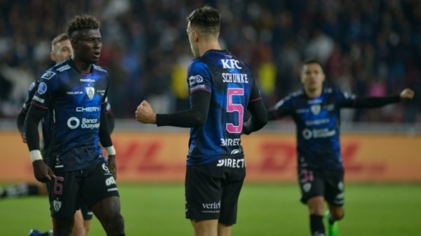 El equipo dirigido por Martín Anselmi se hizo fuerte en Quito y goleó a Melgar, por la ida de las semifinales.