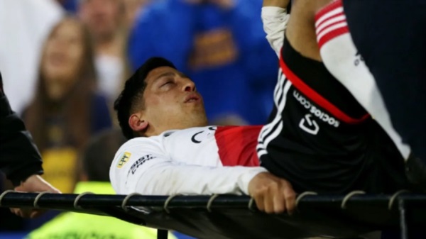 Rodrigo Aliendro fue operado de la fractura en el malar derecho que sufrió en el Superclásico.