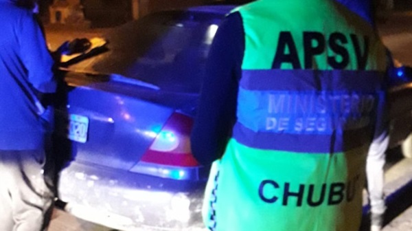 El operativo de control policial se llevó a cabo en el barrio INTA.