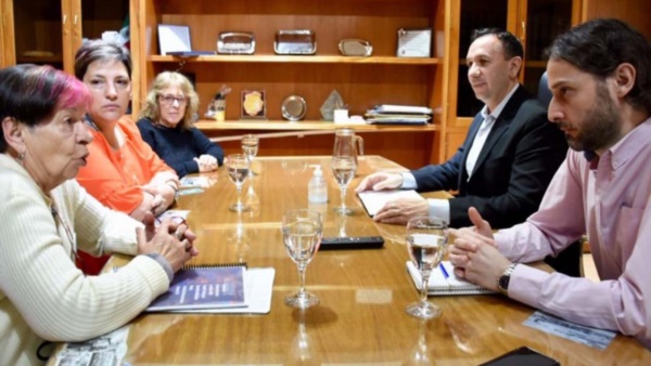 Encuentro. Maderna nuevamente recibió a los familiares de la Masacre para otro recuerdo histórico.  