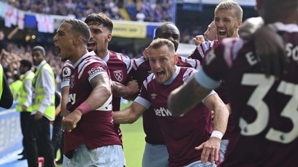 West Ham remonta en 20' al FCSB rumano tras ir perdiendo casi todo el encuentro. 