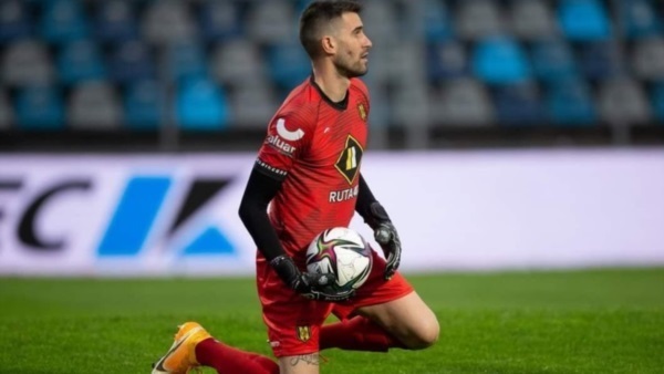 Bonnín, una de las figuras de Deportivo Madryn. 
