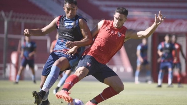 El Rojo manejó bien la pelota y generó peligro, pero le faltó precisión en los últimos metros.