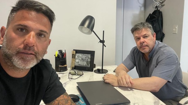 Pablo Mamet se reunió ayer con el abogado Guillermo Zamora. 
