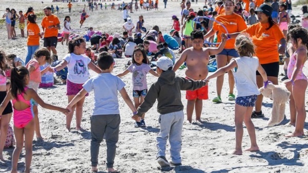 La colonia de verano está destinada a niños y niñas de 6 a 12 años.