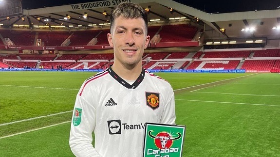 El jugador del partido: Lisandro Martínez brilló en la goleada del Manchester United en la EFL Cup y se llevó su merecido premio.