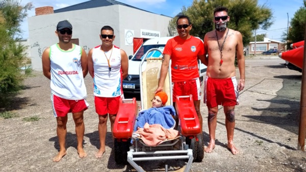 Gonzalito, fue el primero en utilizar la silla anfibia esta temporada 