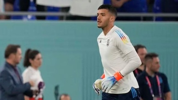 Efecto Qatar: Gerónimo Rulli, el primer campeón mundial en cambiar de equipo, desembarca en Ajax.