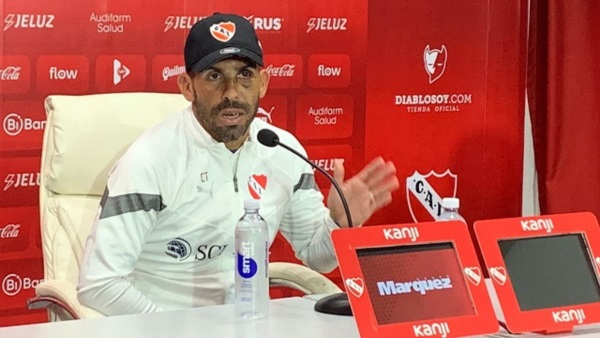 Su contrato es hasta mitad del año próximo pero a fines de 2023 existe cláusula de salida.