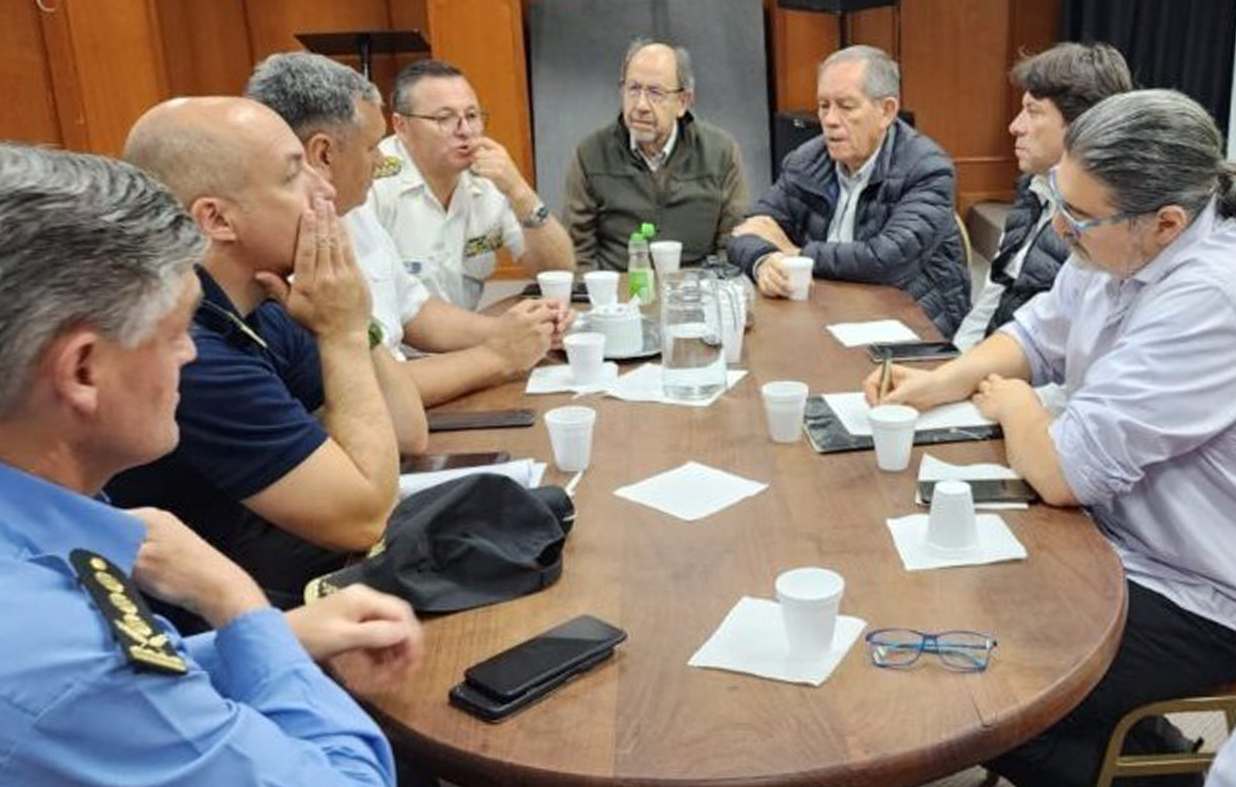 Autoridades del Ministerio de Seguridad se reunieron en Trelew con la CICECh para aunar criterios.