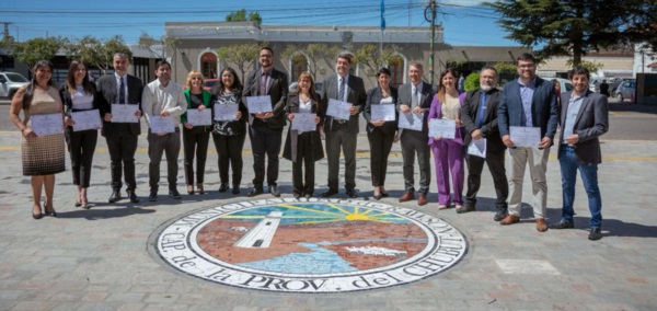 Ya diplomados. Las autoridades electas de Rawson recibieron sus certificaciones y quedó todo listo para la asunción del 10 de diciembre. 
