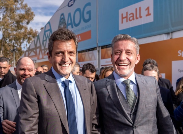 Sergio Massa junto al gobernador Arcioni. Podría venir a Chubut antes del balotaje. Foto: archivo.