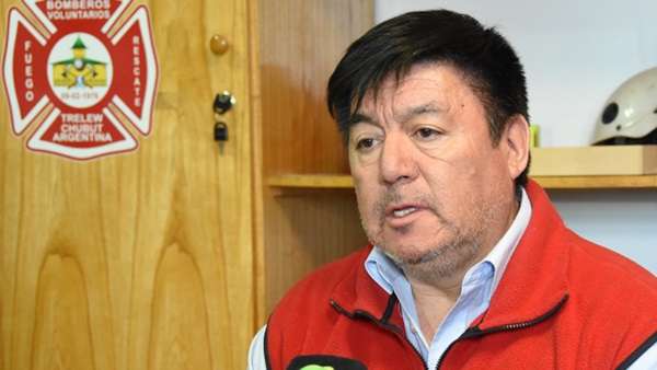 Anuncio. Águila lamentó que sólo se presente una lista para hoy.