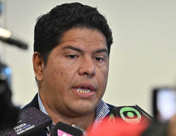 Cristian Ayala y una licitación y un cargo que generó gran polémica.