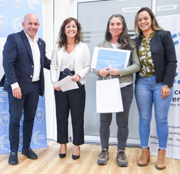 Mariana Lozada, distinguida por su tarea con el Cannabis terapéutico.