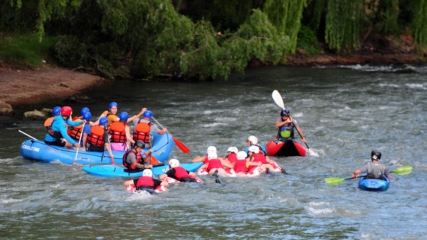 Los turistas disfrutaron los encantos naturales del sur de Mendoza y recorren los ríos y arroyos que rodean a San Rafael y Malargüe