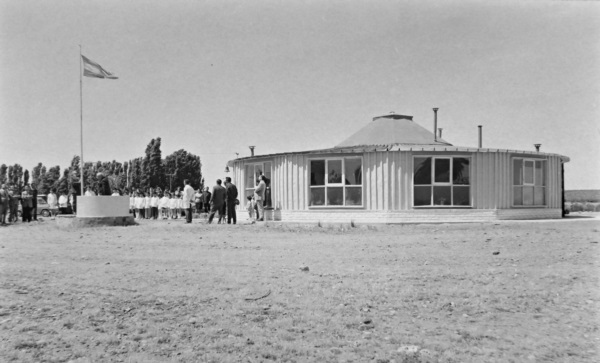 La escuela de Tyr Halen (Tierra salada) (Foto: Archivo Jornada)