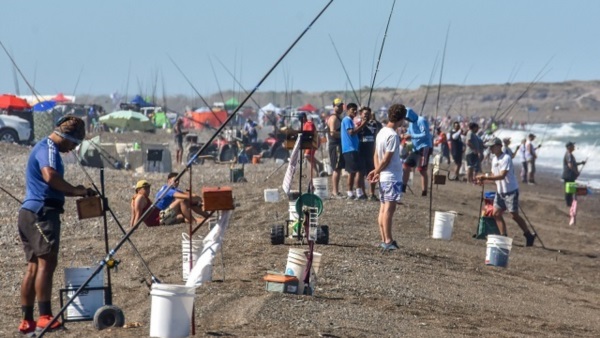 En una jornada calurosa comenzó el tradicional concurso. (Foto: Sergio Esparza/Jornada).