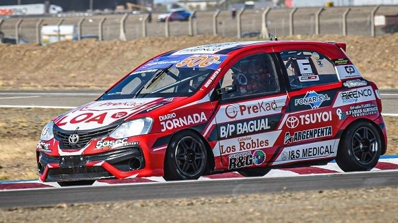 Renzo lucho toda la final por el primer puesto y un neumático le jugó una mala pasada,