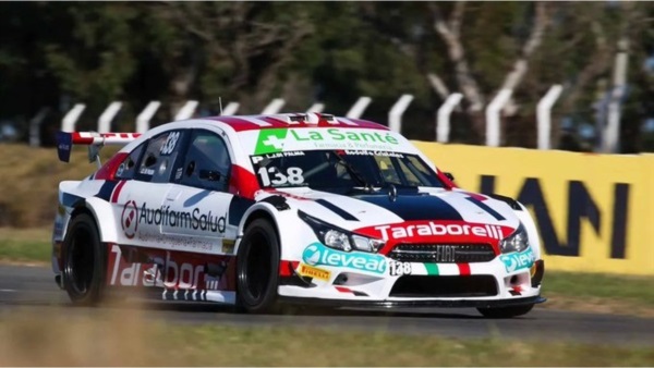 El piloto arrecifeño se adjudicó el triunfo en la 1ra final de la temporada 2023 del Top Race V6.