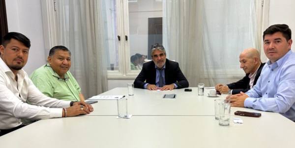 Gestiones. Funcionarios de Economía de Nación recibieron a los líderes gremiales para buscar alternativas de producción en la Cuenca.