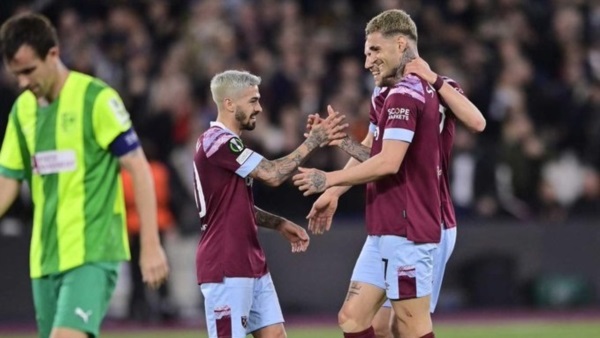 Lanzini fue titular y dio una asistencia en el triunfo y clasificación del West Ham.