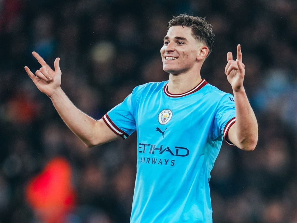 Álvarez hizo un doblete. Foto: Manchester City.