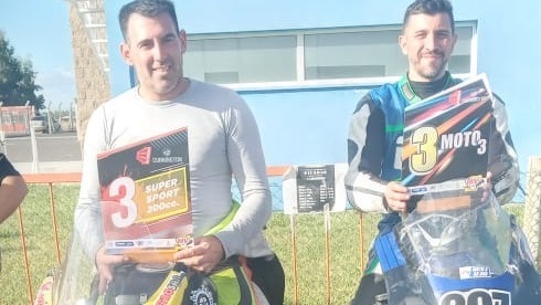 Carballo Fanelli, izquierda, y César Castro, derecha, finalizaron terceros.