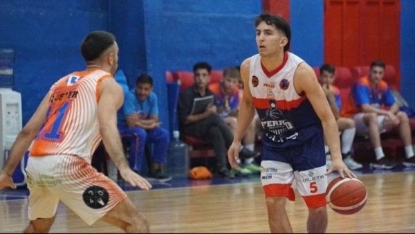 La Maquinita ganó en el Riquelme. (Foto: Prensa Ferrocarril Patagónico).