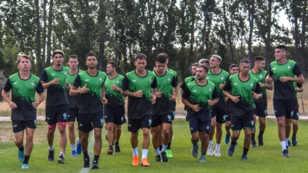 Germinal se prepara para su tercer juego en el torneo. (Foto: Sergio Esparza/Jornada).