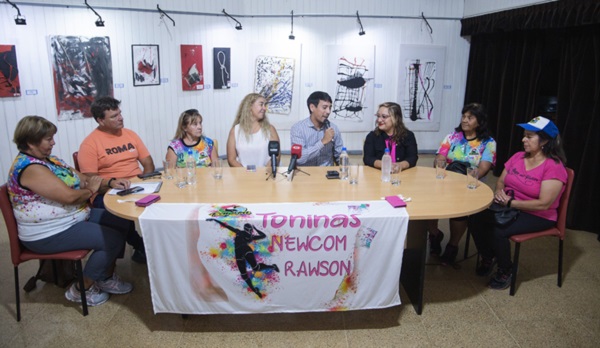 Presentación de las actividades en el Centro Cultural.