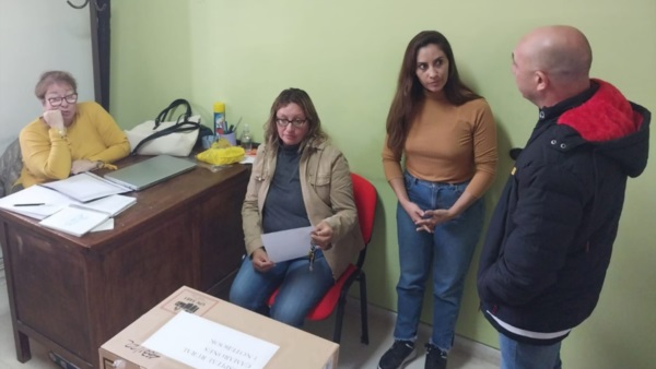Gestiones. Una postal de la ministra junto con operadores de salud pública que hicieron varios reclamos.