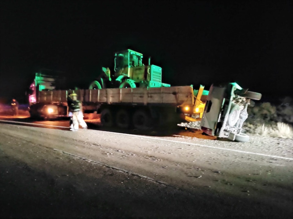 Un muerto al chocar con un camión en la Ruta 3