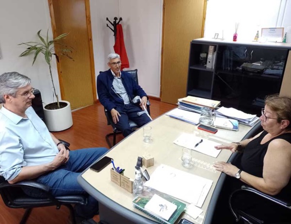 Discusión. Ongarato y Monasterolo tuvieron un diálogo en Rawson. 