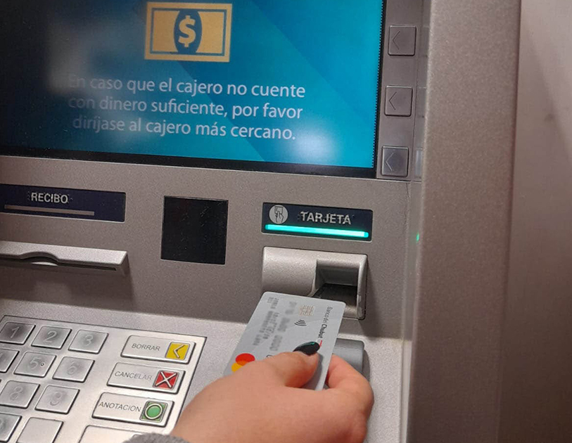 la entidad bancaria comenzó con el reemplazo de las tarjetas.