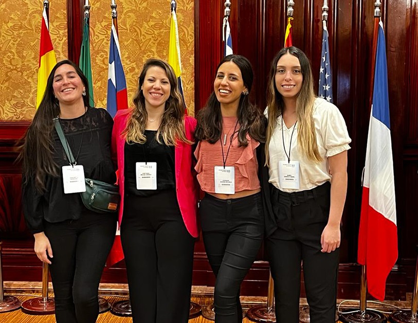 Médicas residentes del nosocomio de Esquel en las Jornadas del SP.