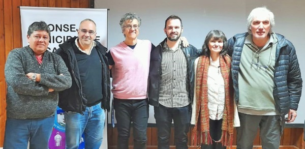 Presentes. Una postal de algunos de los postulantes que debatieron sobre un área social que necesita mucha intervención del Estado. 