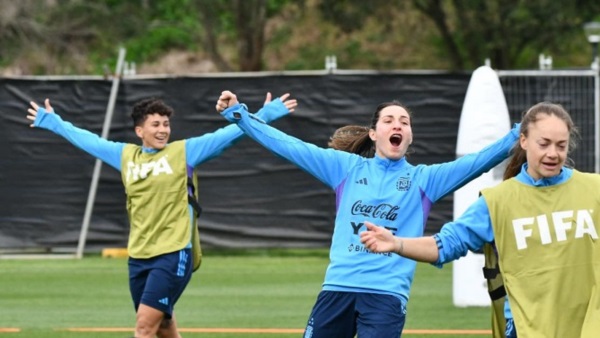 Bajo las órdenes de Germán Portanova, la Selección Argentina se entrena pensando en Italia.