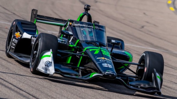 Una buena primera Clasificación en óvalos cortos en IndyCar, siendo el mejor Rookie y logrando la mejor vuelta para el Equipo en Iowa.