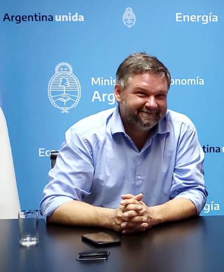El diputado se mostró molesto.