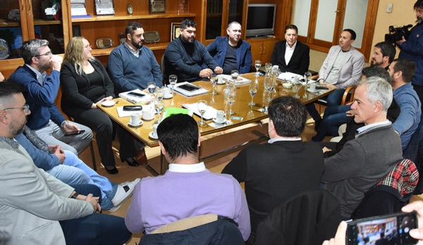 Maderna y Merino comenzaron con la transición del municipio.