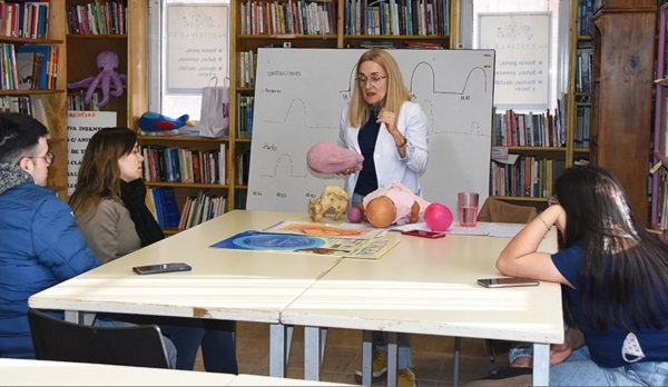 Comenzaron las charlas itinerantes del Hospital Zonal de Trelew.