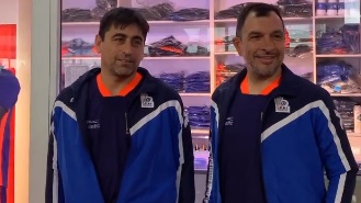 Marini (derecha), el nuevo entrenador de la CAI. Foto: Pasta de Campeón.