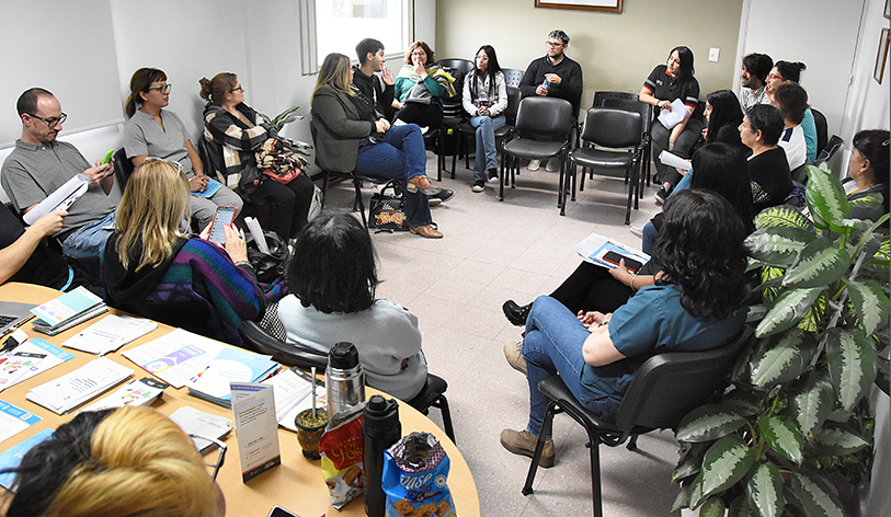 Personal administrativo, de maestranza y seguridad asistió al curso.