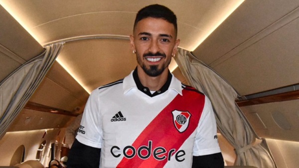 Lanzini: "Estoy con mucha ilusión, vengo a un River muy distinto del que me fui. Nunca dudé en volver al club".