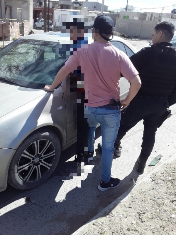 El sospechado de haber apuñalado a la adolescente permanecerá con prisión preventiva.